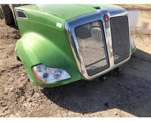 Kenworth T680 Hood