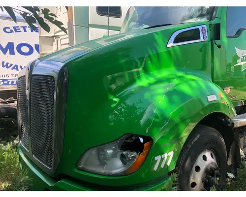 Kenworth T680 Hood