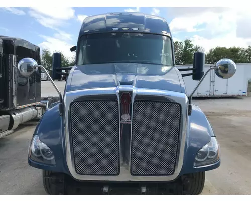 Kenworth T680 Hood