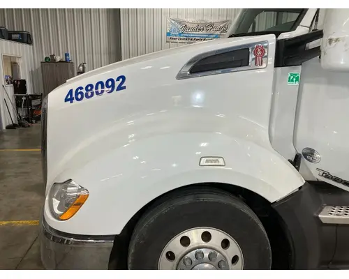 Kenworth T680 Hood