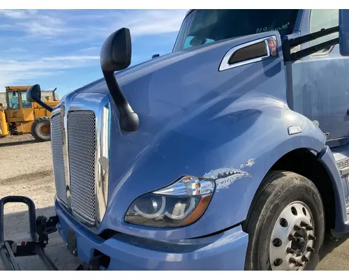 Kenworth T680 Hood