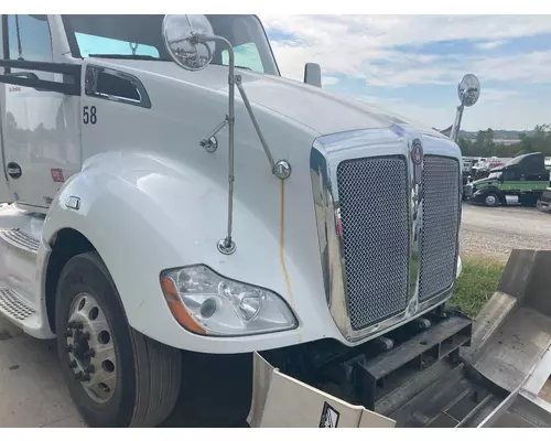 Kenworth T680 Hood