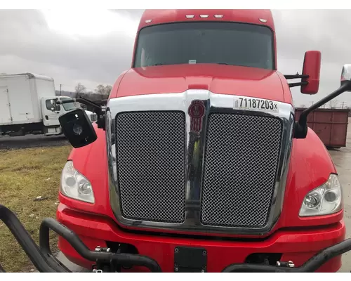 Kenworth T680 Hood