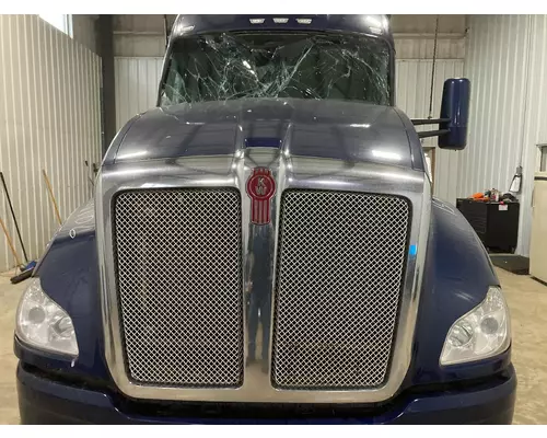 Kenworth T680 Hood