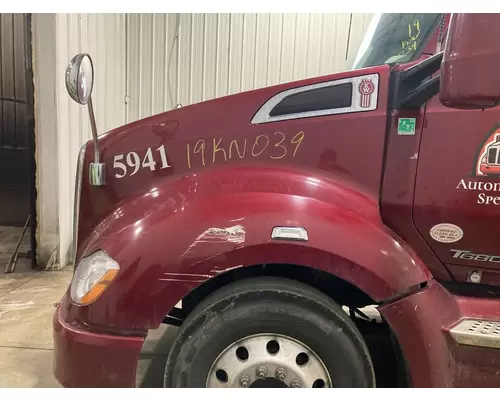 Kenworth T680 Hood