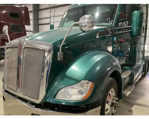 Kenworth T680 Hood