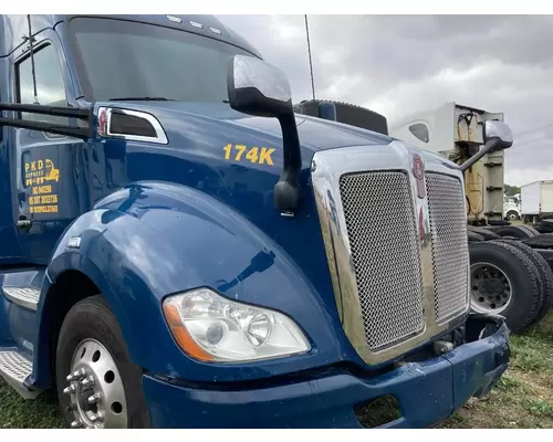 Kenworth T680 Hood