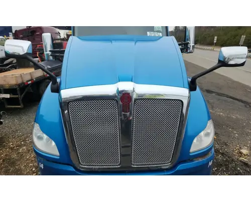 Kenworth T680 Hood