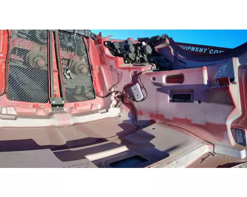 Kenworth T680 Hood