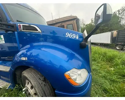 Kenworth T680 Hood