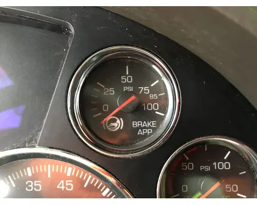 Kenworth T680 Instrument Cluster