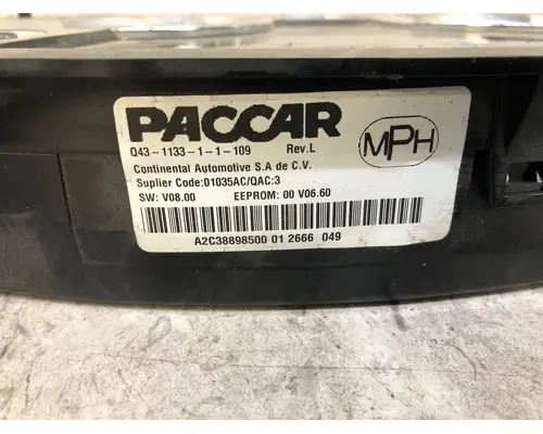 Kenworth T680 Instrument Cluster