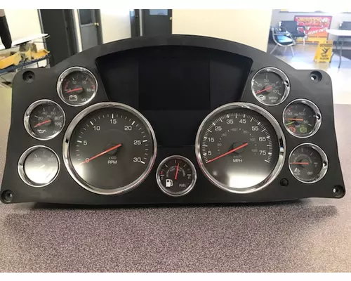 Instrument Cluster KENWORTH T680 Boots &amp; Hanks Of Ohio