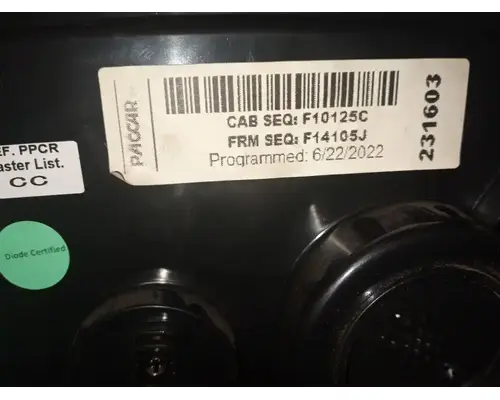 Kenworth T680 Instrument Cluster