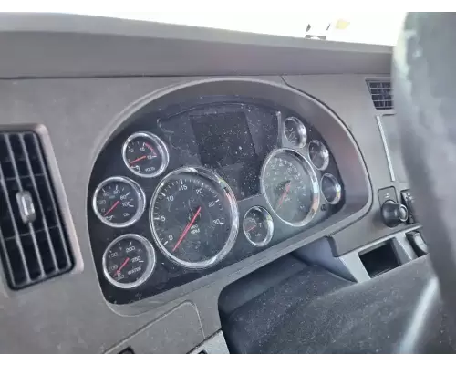 Kenworth T680 Instrument Cluster