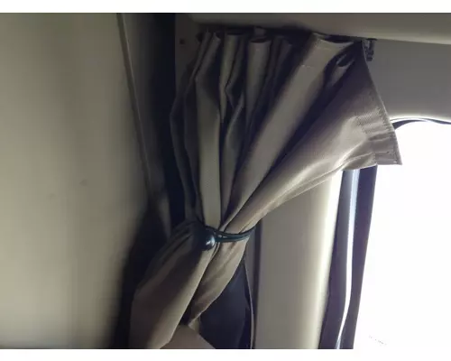 Kenworth T680 Interior Curtains