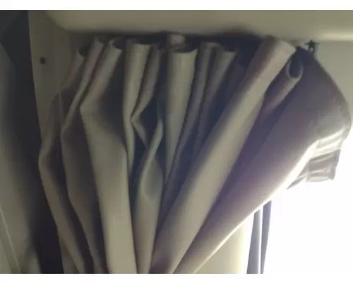 Kenworth T680 Interior Curtains