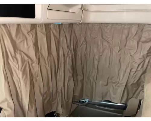 Kenworth T680 Interior Curtains