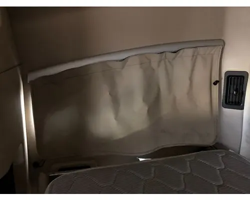 Kenworth T680 Interior Curtains