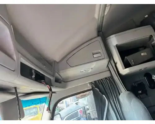 Kenworth T680 Interior Parts, Misc.