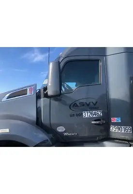 Kenworth T680 Mirror (Side View)