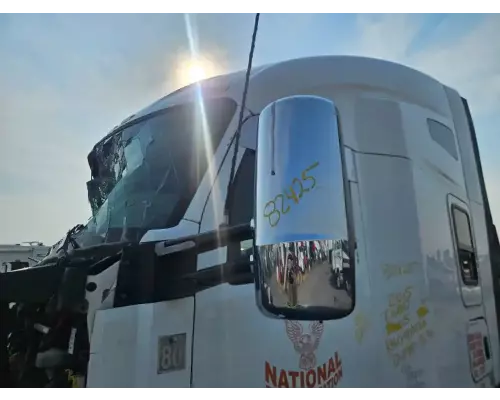 Kenworth T680 Mirror (Side View)