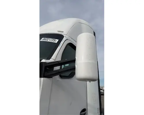 Kenworth T680 Mirror (Side View)