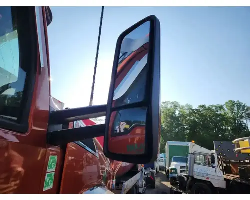 Kenworth T680 Mirror (Side View)