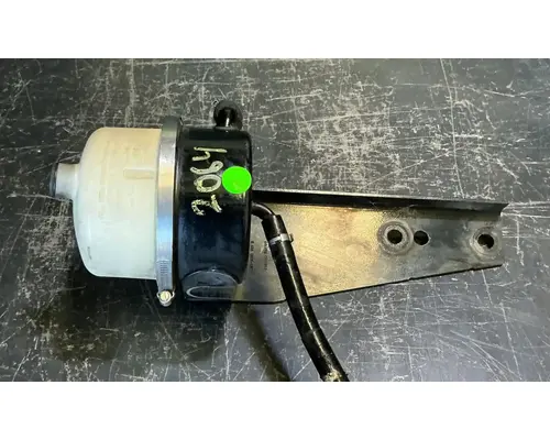 Kenworth T680 Power Steering Fluid Reservoir