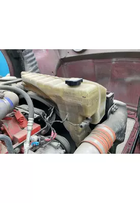 Kenworth T680 Radiator Overflow Bottle / Surge Tank