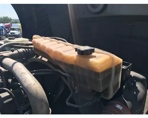 Kenworth T680 Radiator Overflow Bottle  Surge Tank