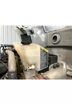 Kenworth T680 Radiator Overflow Bottle / Surge Tank