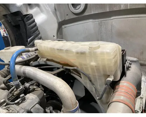 Kenworth T680 Radiator Overflow Bottle  Surge Tank
