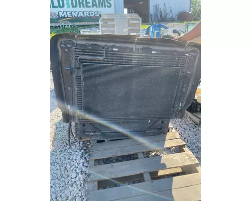 Kenworth T680 Radiator