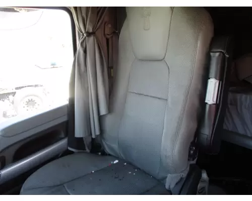 Seat, Front KENWORTH T680 LKQ Heavy Truck - Tampa