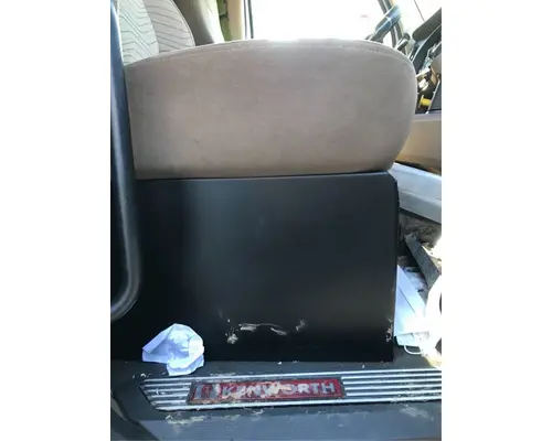 Kenworth T680 Seat, Front