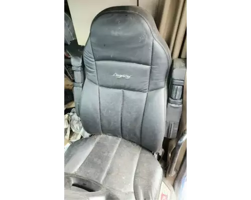 Kenworth T680 Seat, Front
