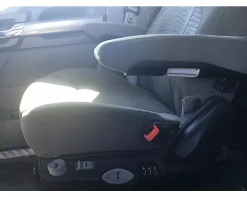 Kenworth T680 Seat (non-Suspension)
