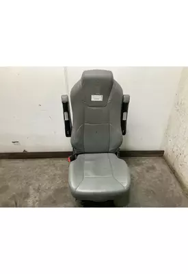 Kenworth T680 Seat (non-Suspension)