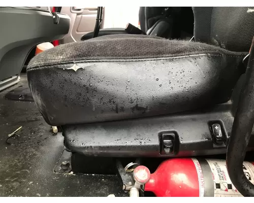 Kenworth T680 Seat (non-Suspension)