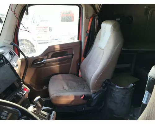 Kenworth T680 Seat (non-Suspension)