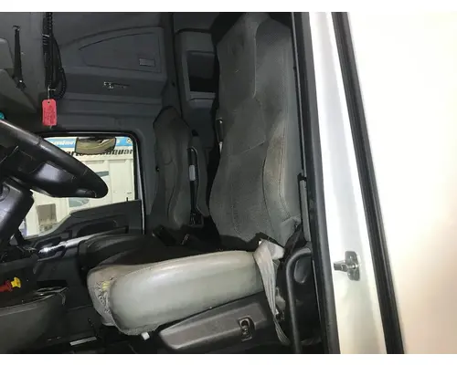 Kenworth T680 Seat (non-Suspension)