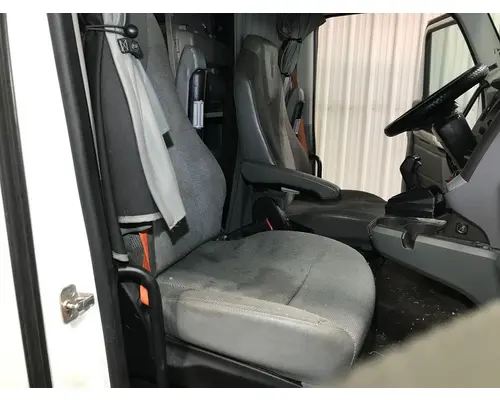 Kenworth T680 Seat (non-Suspension)