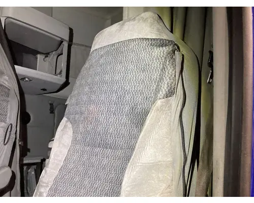 Kenworth T680 Seat (non-Suspension)