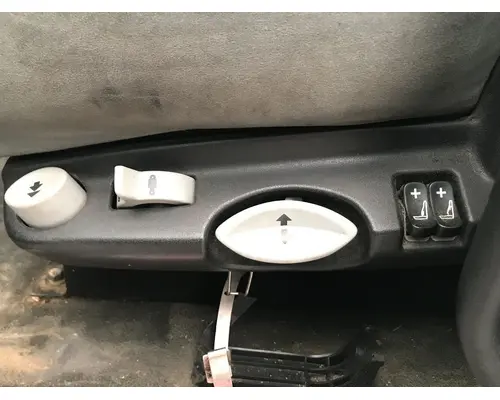 Kenworth T680 Seat (non-Suspension)