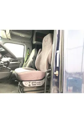 Kenworth T680 Seat (non-Suspension)