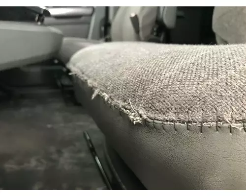 Kenworth T680 Seat (non-Suspension)