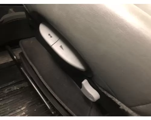 Kenworth T680 Seat (non-Suspension)