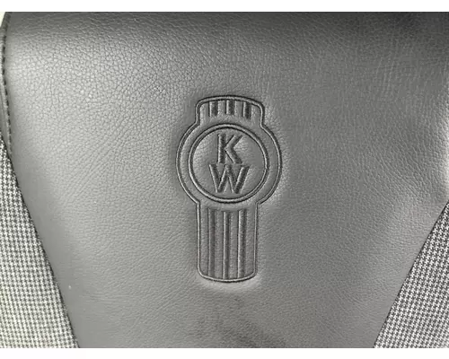 Kenworth T680 Seat (non-Suspension)
