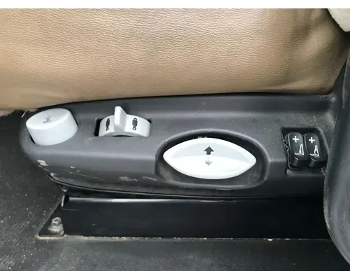 Kenworth T680 Seat (non-Suspension)